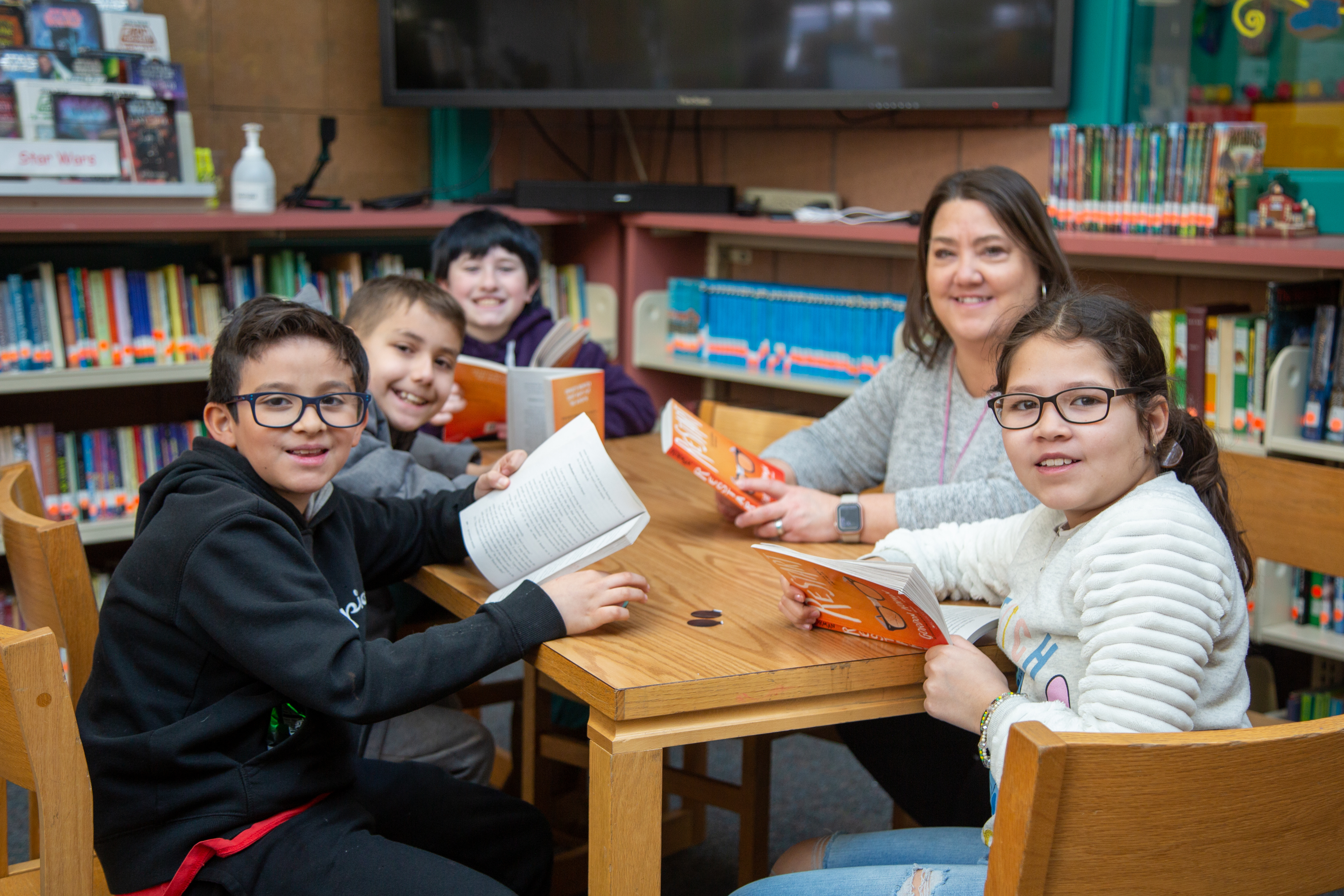 A group working together at Laurel Elementary.