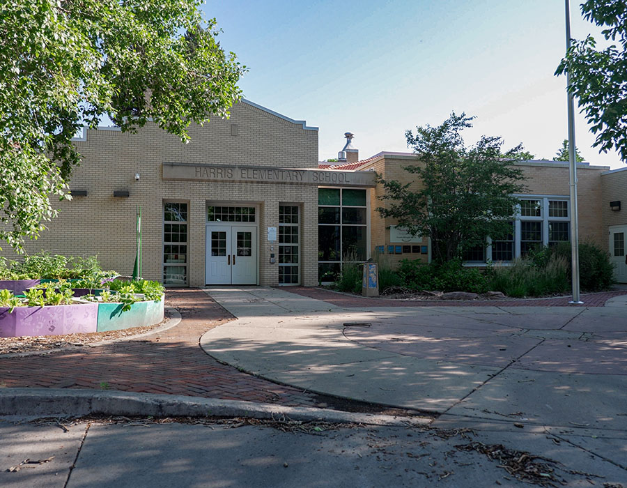 Harris exterior